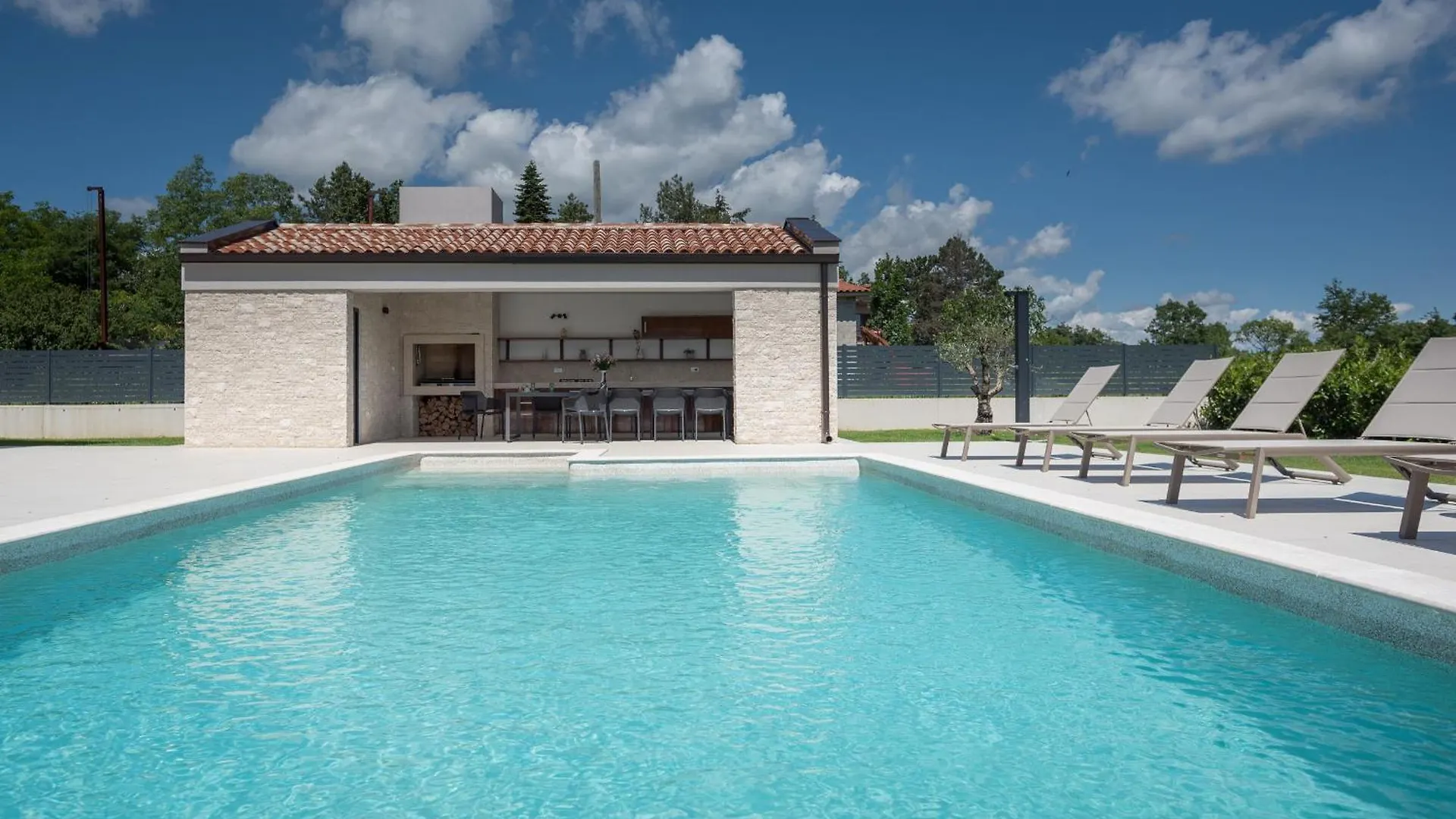 Villa Laura Santalezi